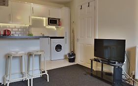 Amazing Apartments - Thistle Street Near Princes St